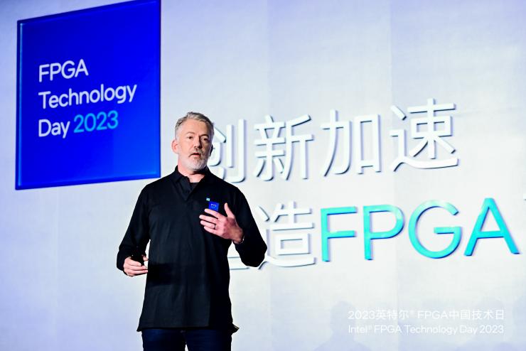 英特爾多款新品齊發(fā)，F(xiàn)PGA領(lǐng)域再獲突破！