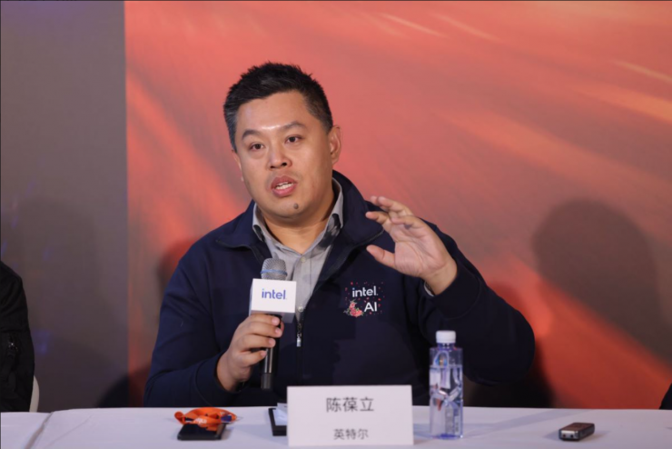 英特爾推出兩款全新處理器，AI PC元年大幕即將開啟！