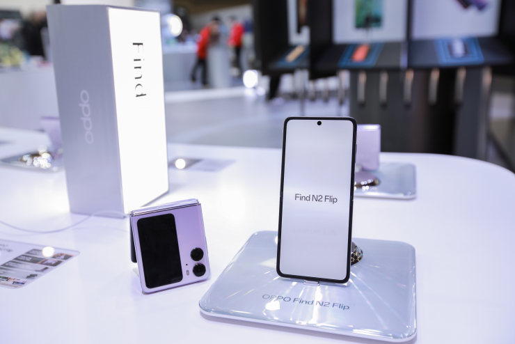 OPPO攜折疊旗艦Find N2 系列與創(chuàng)新通信技術成果亮相MWC2023