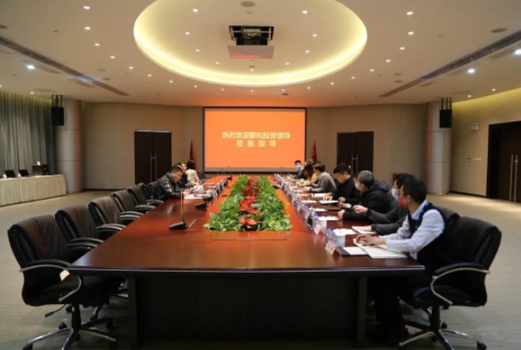開工送祝福 聯(lián)和投資領導一行到兆芯走訪慰問
