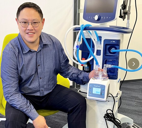 蔡章泰先生指出集團的加熱式加濕器為目前市場上小數能保持“真實相對濕度”超過98%之加濕器