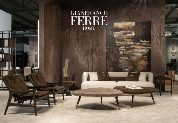 Gianfranco Ferré Home–2022全新系列：Malcolm 沙發(fā)，F(xiàn)ranklin 扶手椅，Queens 邊桌，Camberwell 軟凳，Chambers 邊桌