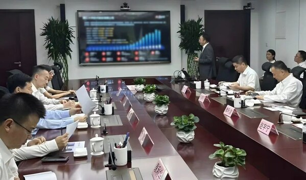 中國移動與大華股份高層會晤，共同拓寬、加深雙方戰(zhàn)略合作