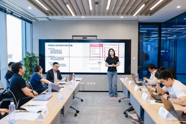 IBM大中華區(qū)科技事業(yè)部車庫(kù)創(chuàng)新團(tuán)隊(duì)經(jīng)理 張珣