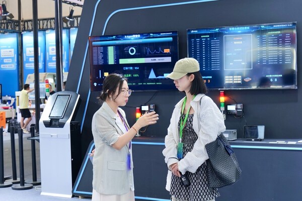 中之杰德沃克X-Agent炸場(chǎng)！引領(lǐng)離散工業(yè)的AI智造風(fēng)暴