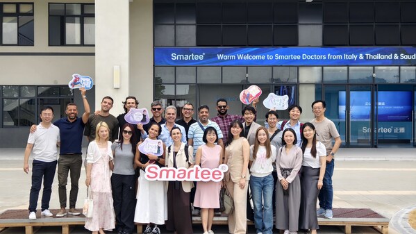 海外正畸專家到訪正雅，深度研討頜位重建技術(shù)